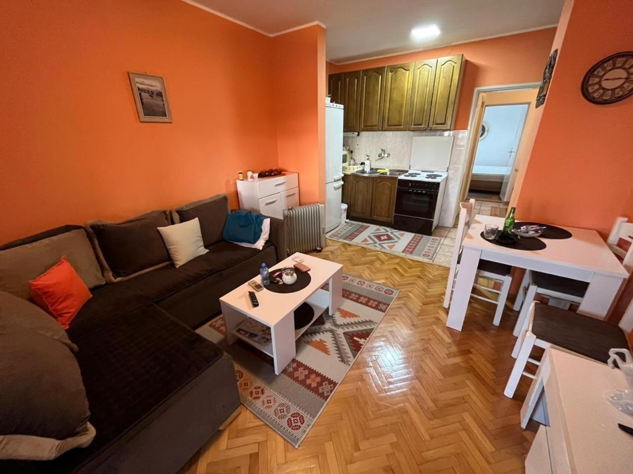 Albatros Apartments Bar Δωμάτιο φωτογραφία